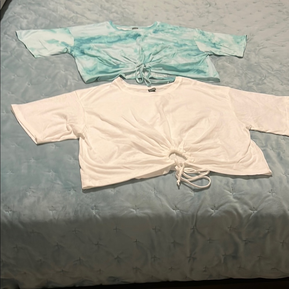 Weomen Tie-Dye and White Cropped T-Shirts